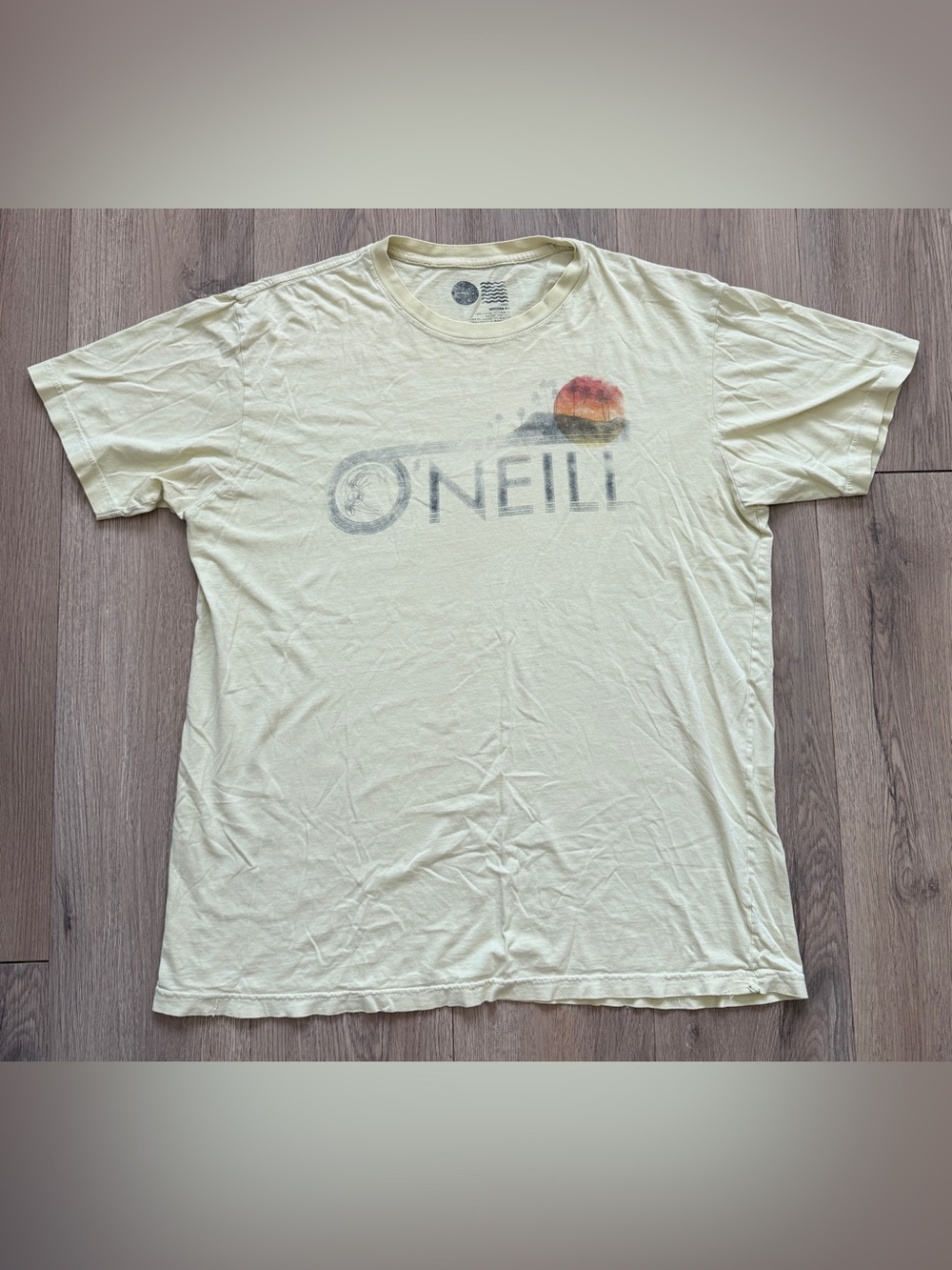 Oneill Womans Light Yellow Tshirt Size Large